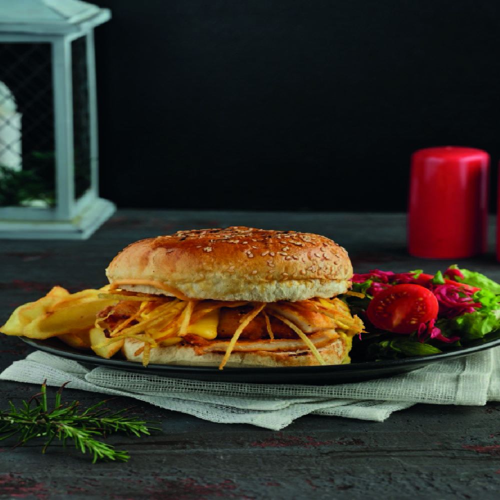 CHICKEN BURGER  